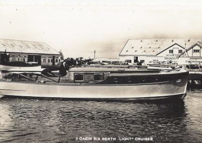 HW 3 cabin Light Cruiser